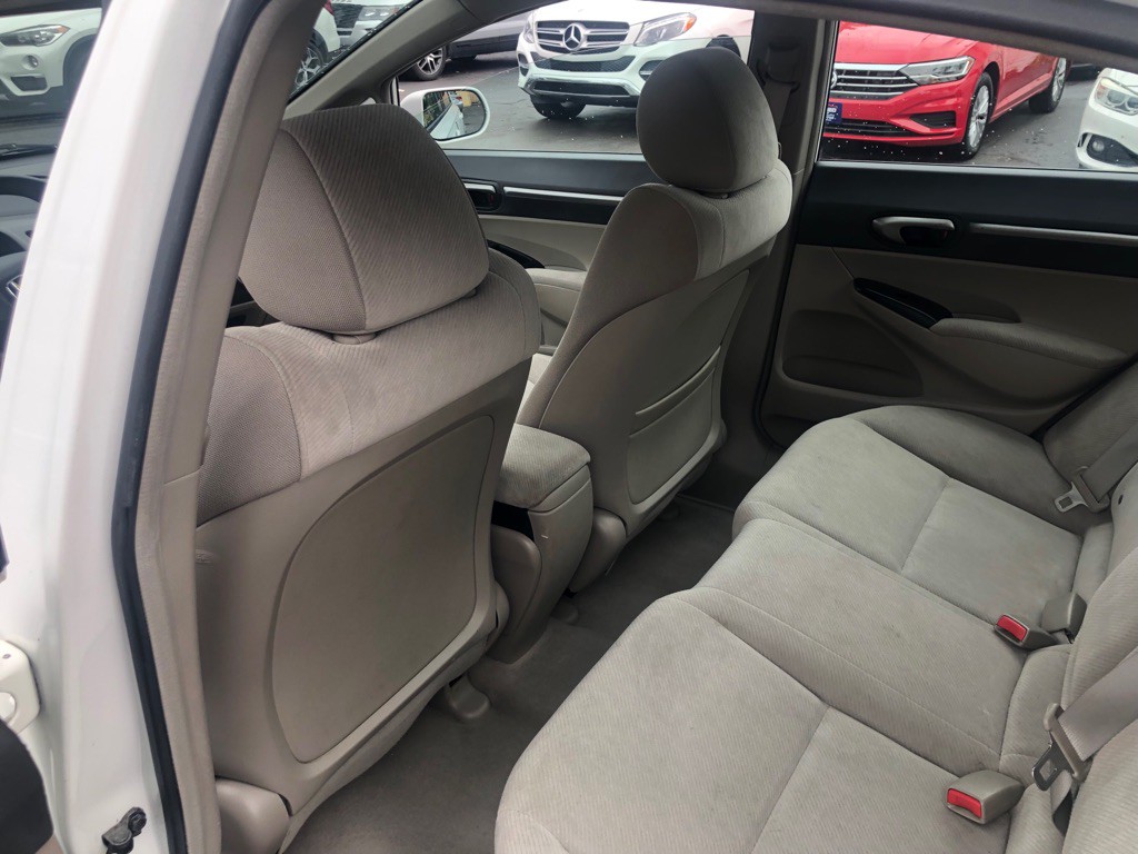 2011 Honda Civic Image 19