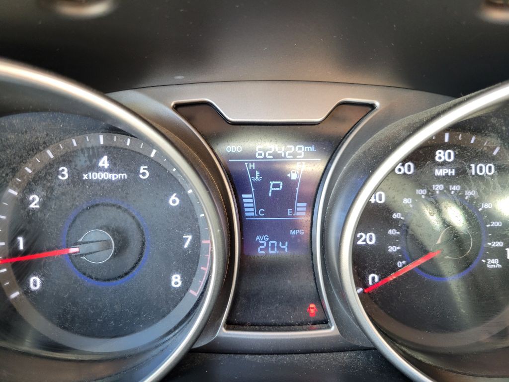 2016 Hyundai Veloster Image 14