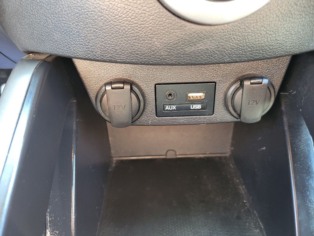 2016 Hyundai Veloster Image 23