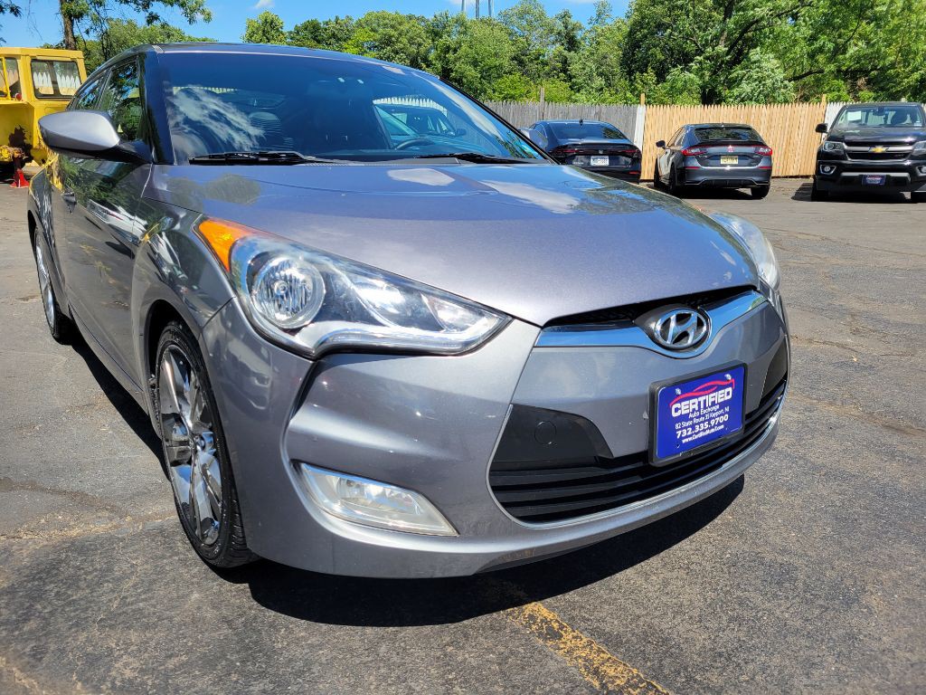 2016 Hyundai Veloster Image 6