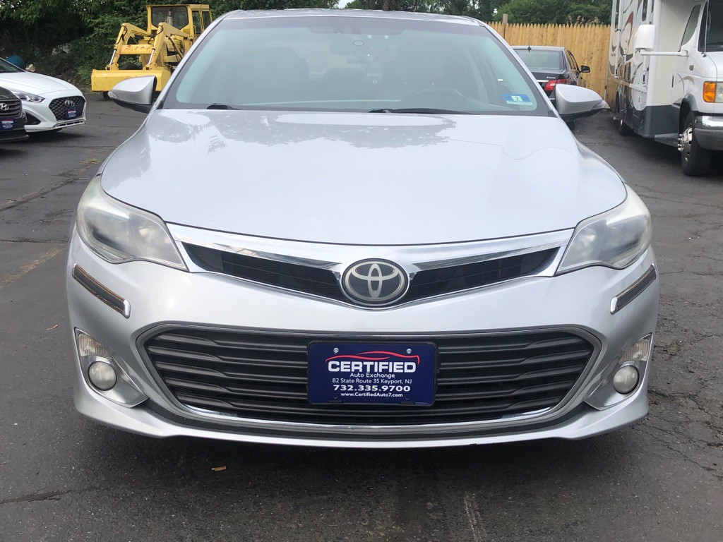 2013 Toyota Avalon Image 10