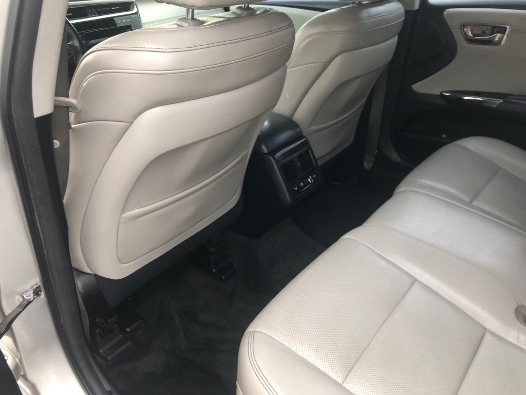 2013 Toyota Avalon Image 21