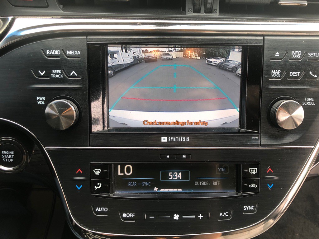 2013 Toyota Avalon Image 30