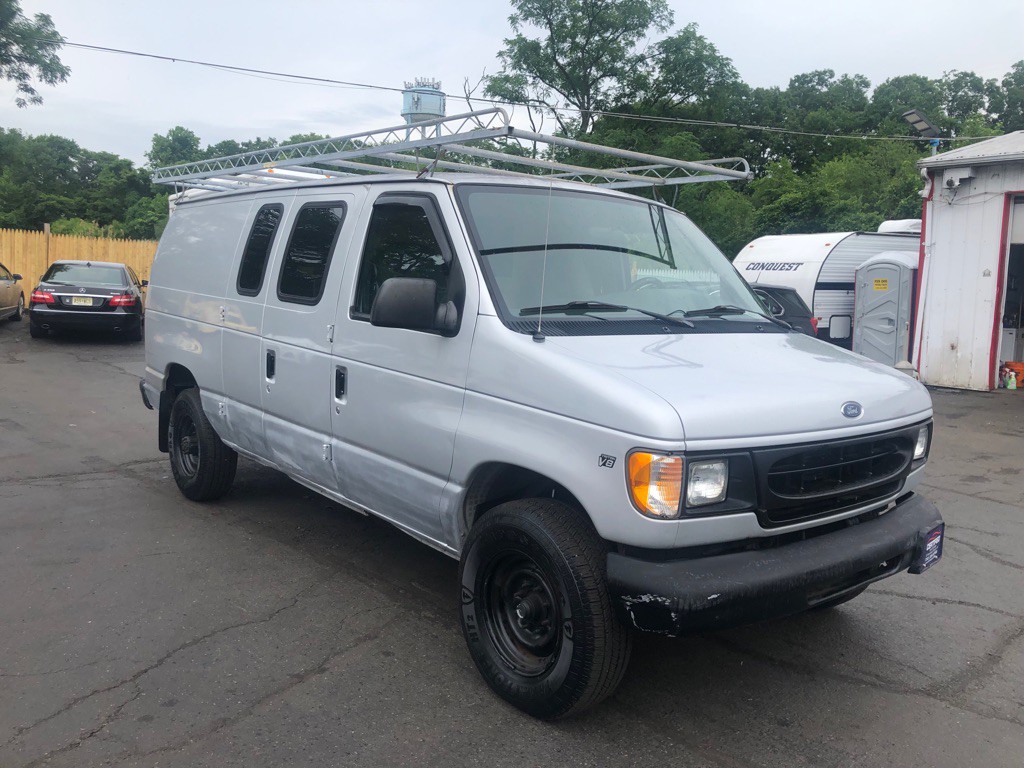 2001 Ford Econoline Image 8