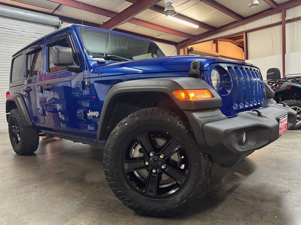2018 Jeep Wrangler Unlimited Image 2