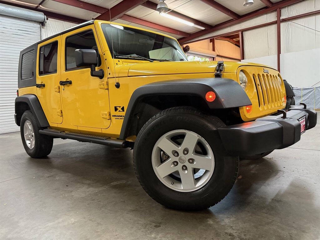 2008 Jeep Wrangler Unlimited Image 2