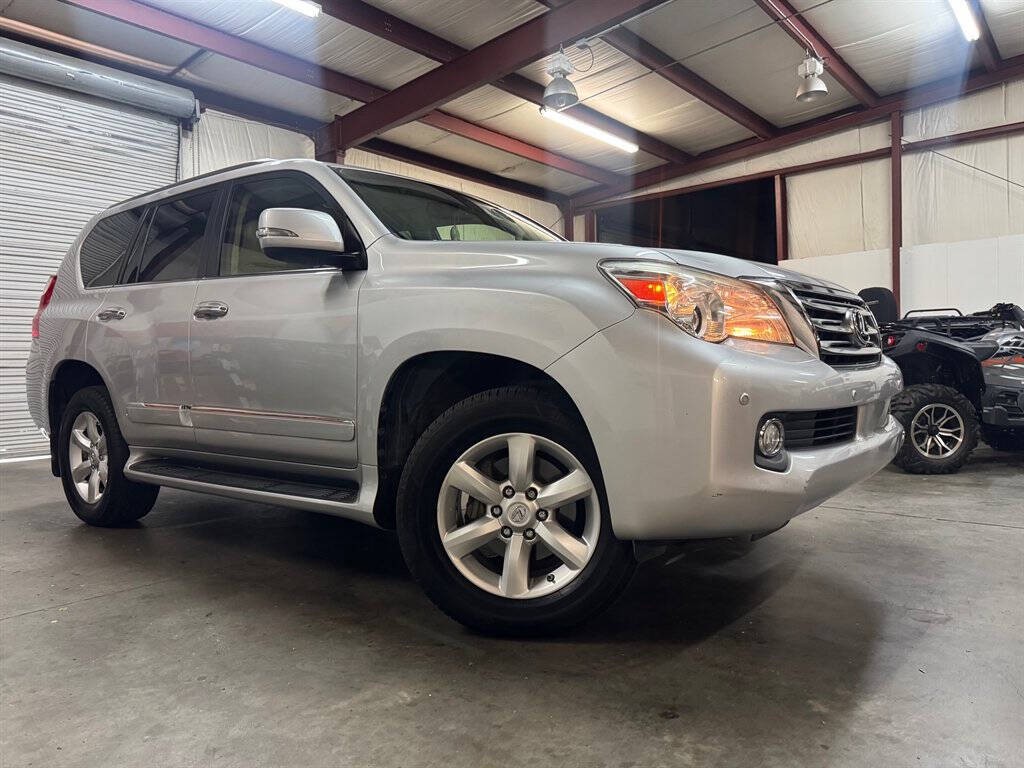 2013 Lexus GX 460 Image 2