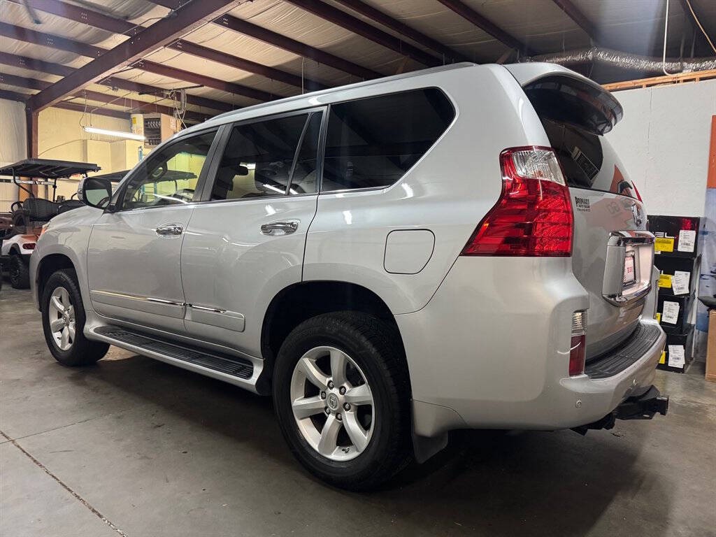 2013 Lexus GX 460 Image 8