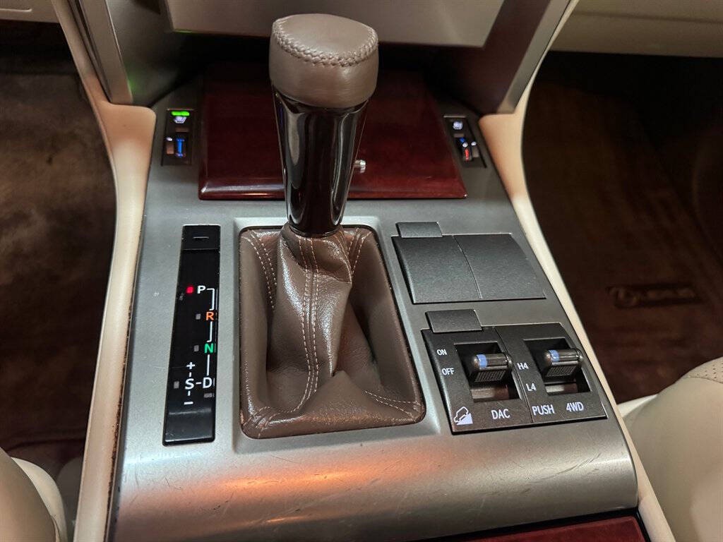 2013 Lexus GX 460 Image 15