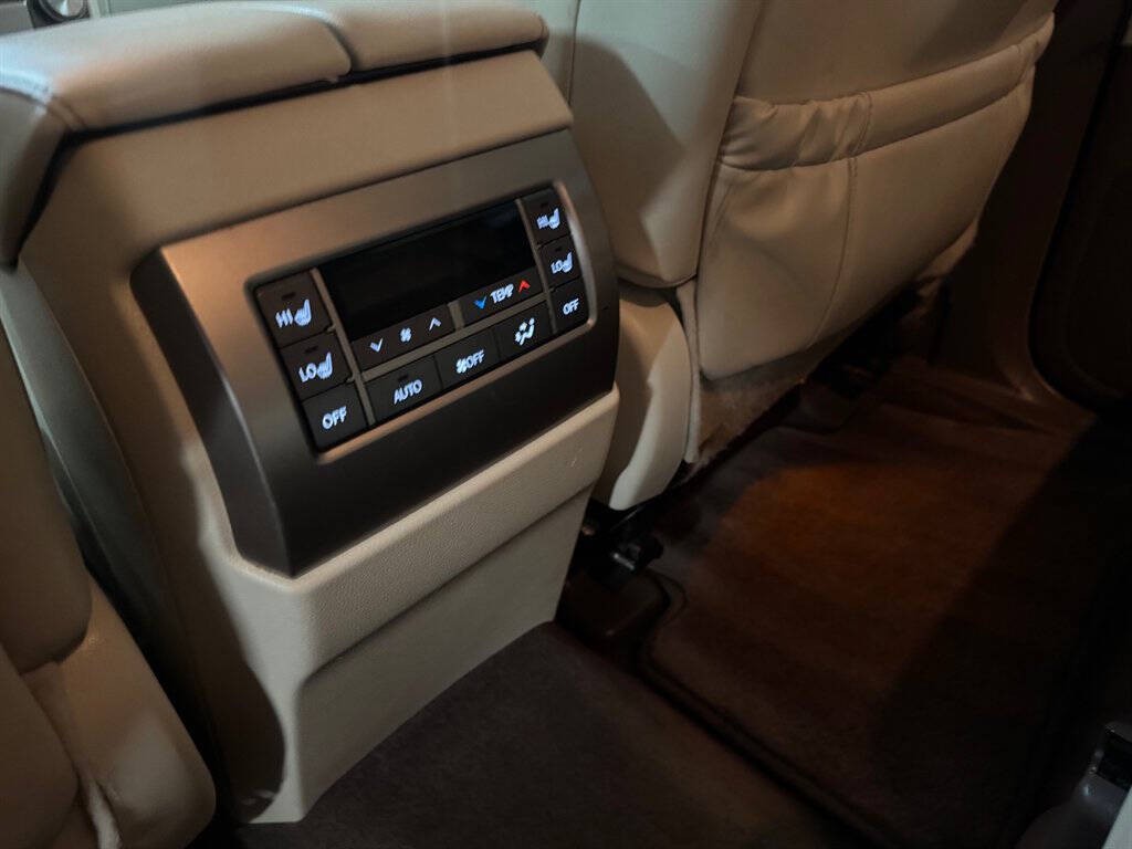 2013 Lexus GX 460 Image 18