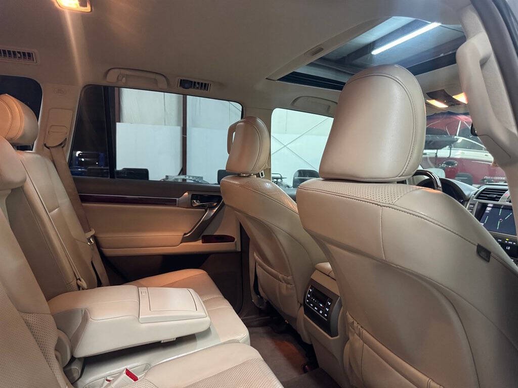 2013 Lexus GX 460 Image 21
