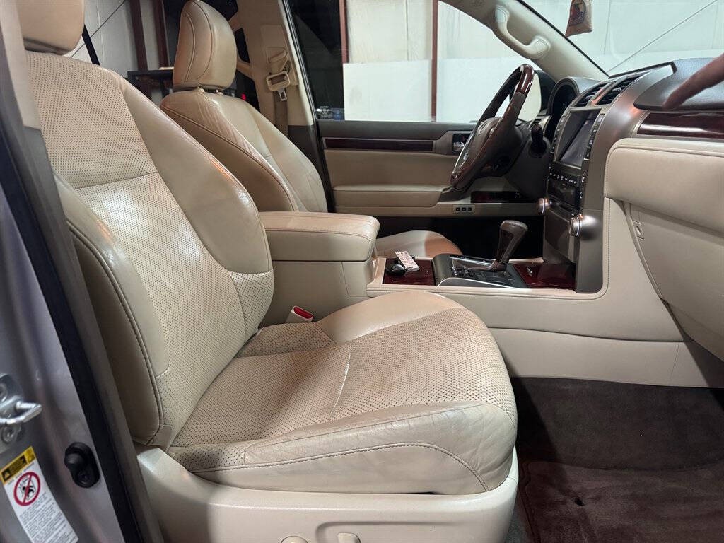 2013 Lexus GX 460 Image 22