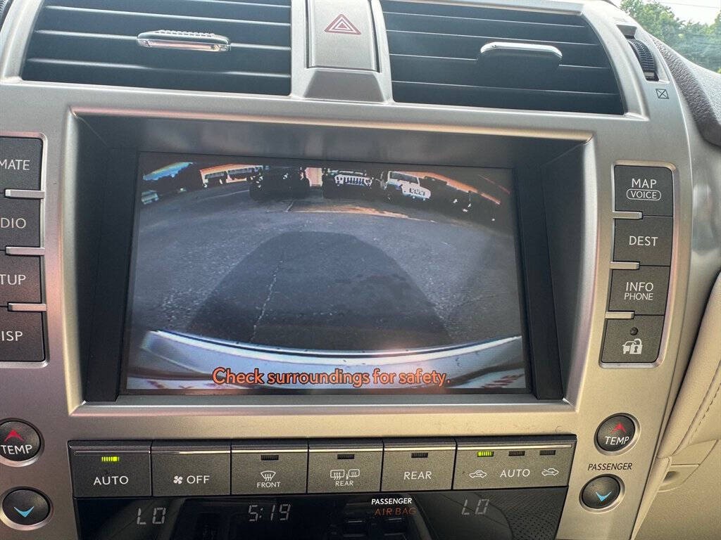 2013 Lexus GX 460 Image 24