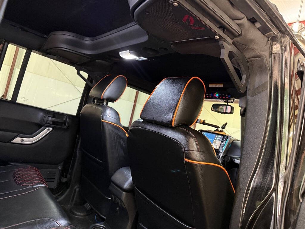 2018 Jeep Wrangler Image 25