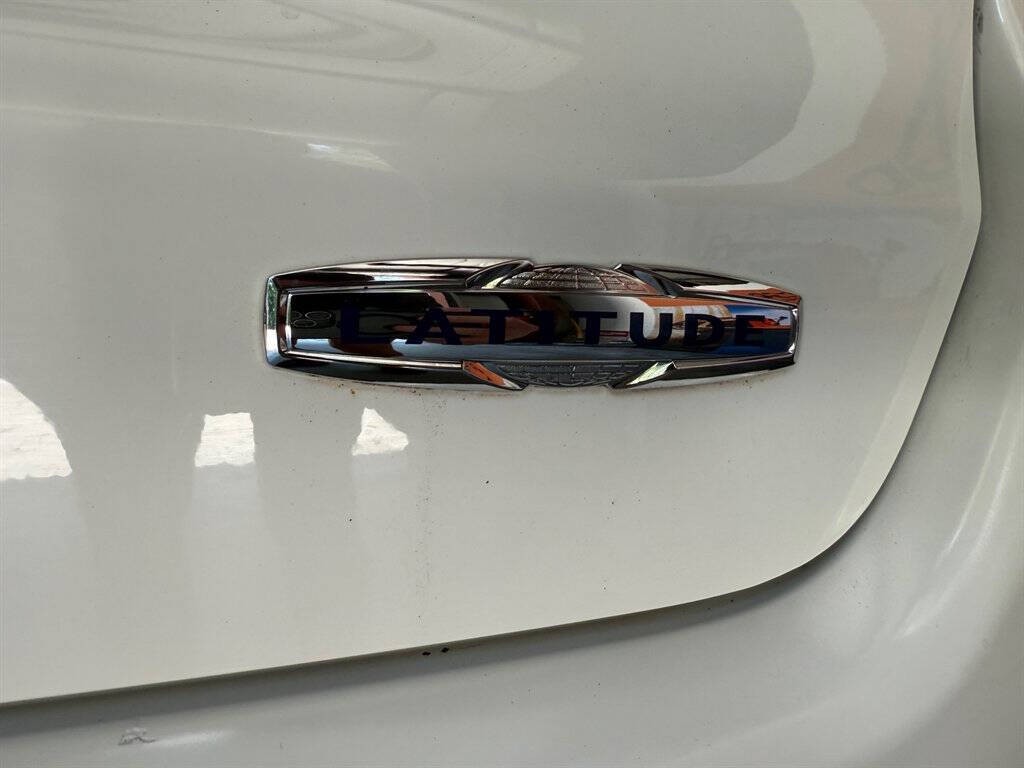 2019 Jeep Compass Image 13
