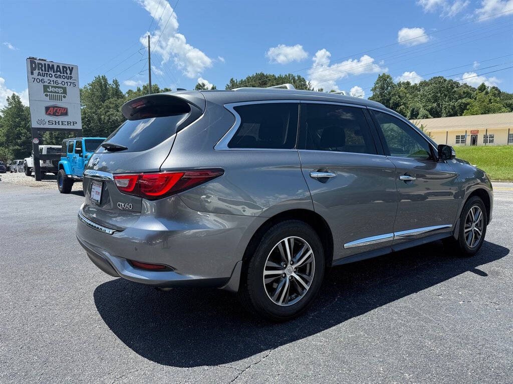 2017 INFINITI QX60 Image 5