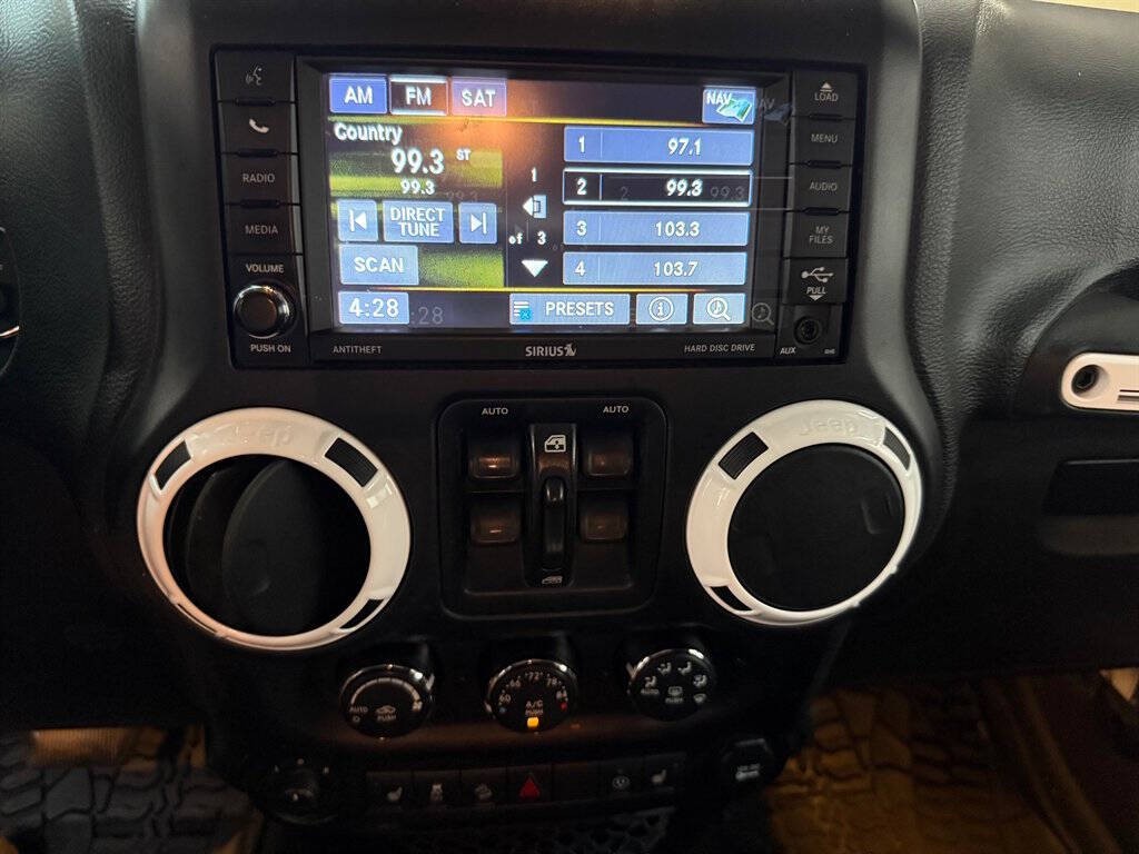 2015 Jeep Wrangler Unlimited Image 22