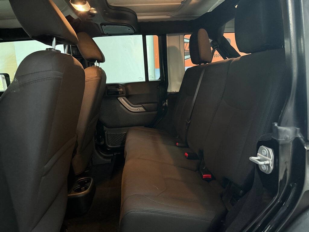 2018 Jeep Wrangler Image 18