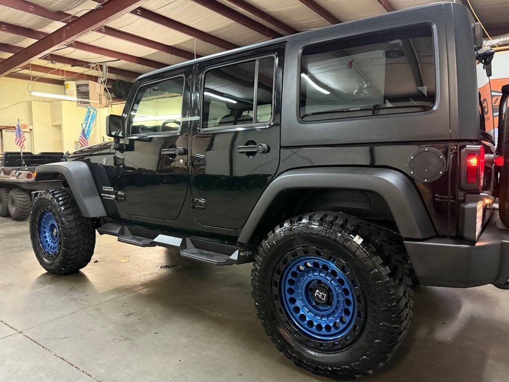 2018 Jeep Wrangler Image 17
