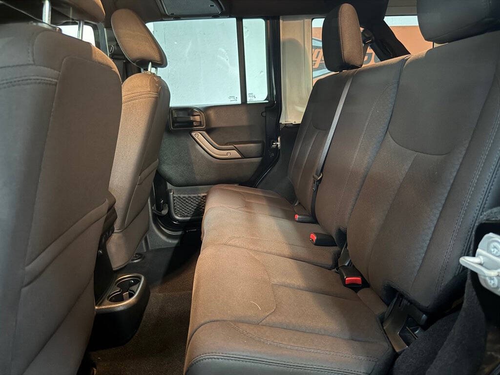 2018 Jeep Wrangler Image 22