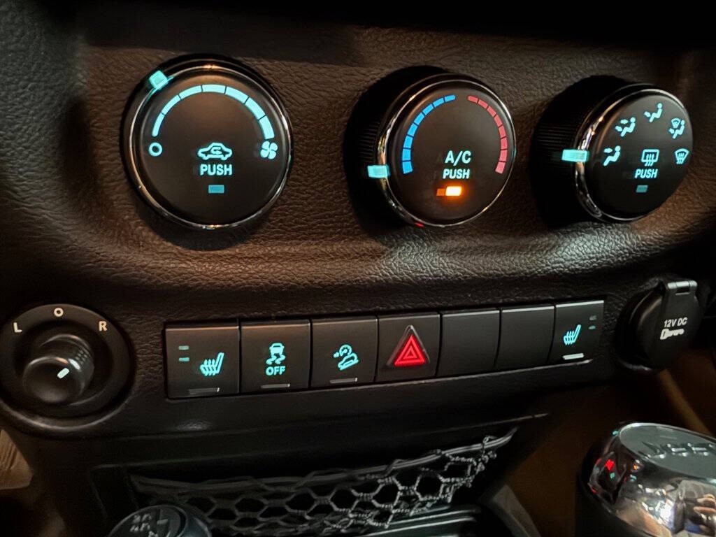 2018 Jeep Wrangler Image 25