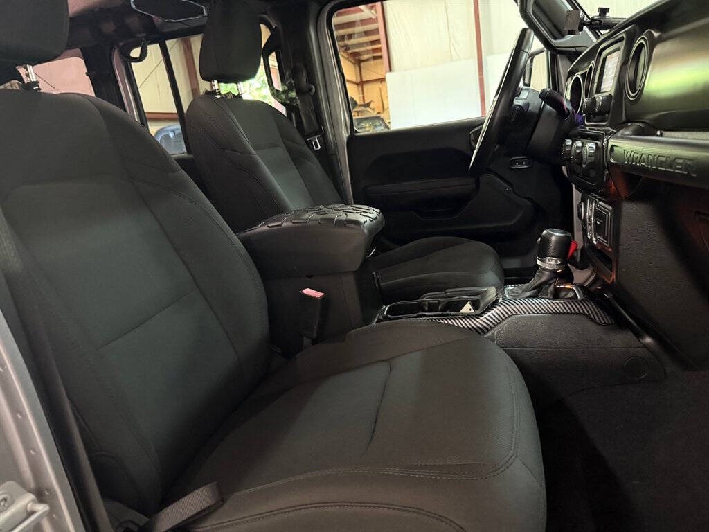 2018 Jeep Wrangler Unlimited Image 17