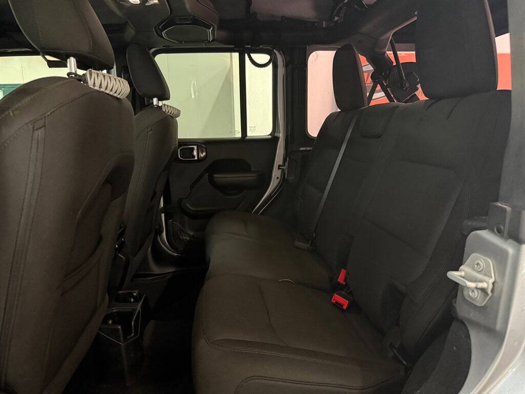 2018 Jeep Wrangler Unlimited Image 19