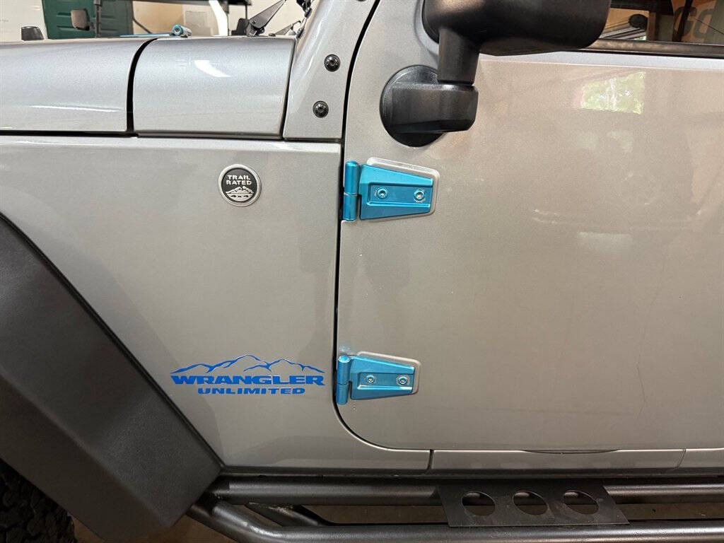 2015 Jeep Wrangler Unlimited Image 17