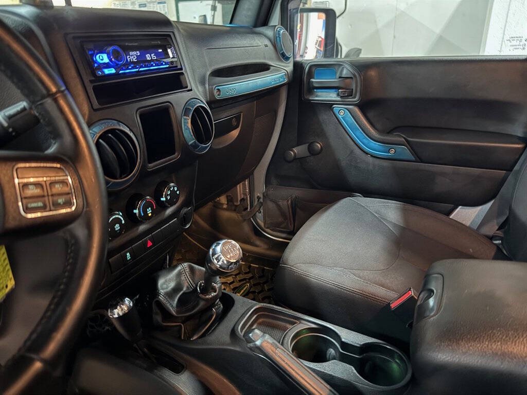 2015 Jeep Wrangler Unlimited Image 19