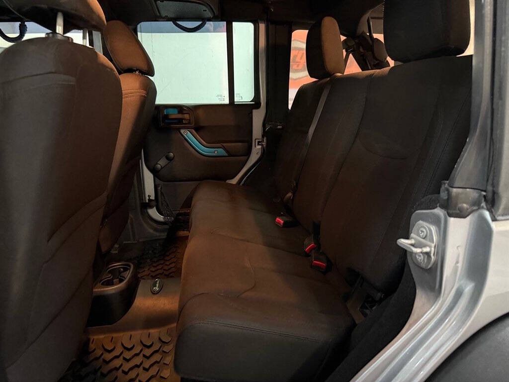 2015 Jeep Wrangler Unlimited Image 20