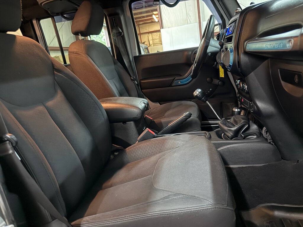 2015 Jeep Wrangler Unlimited Image 22
