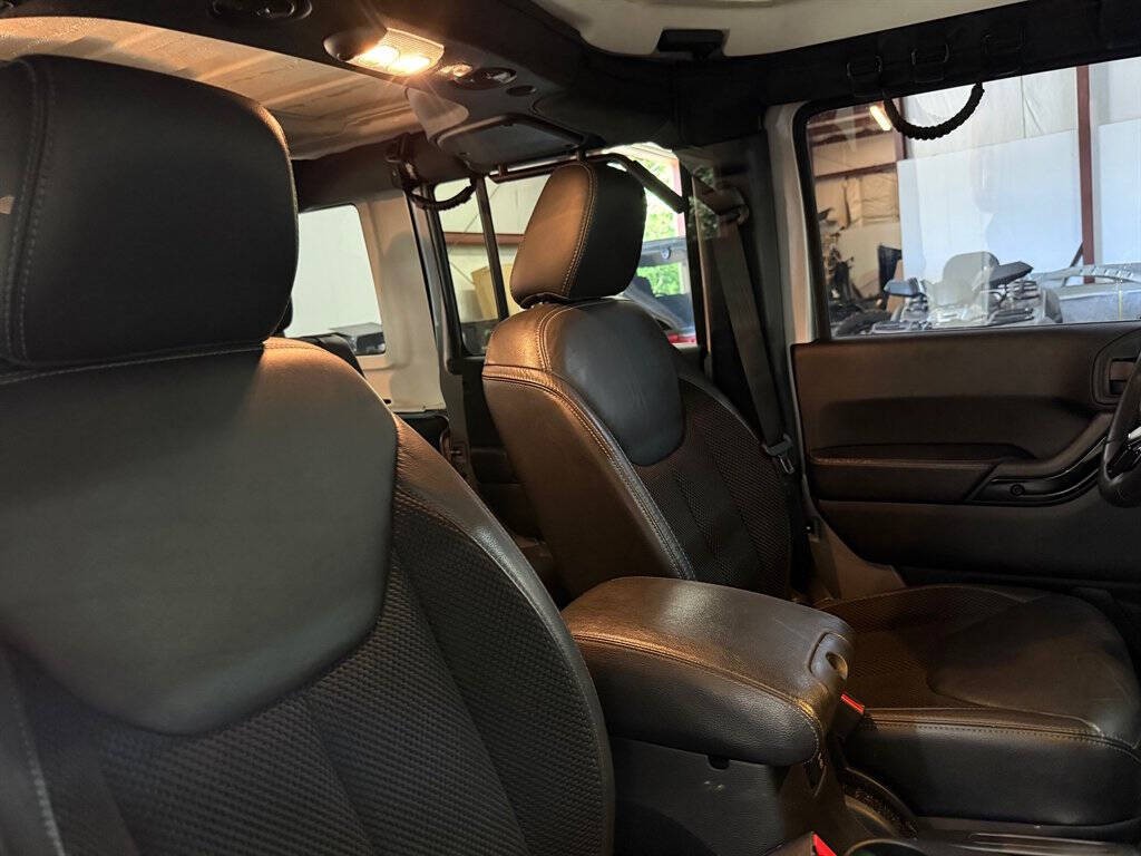 2017 Jeep Wrangler Unlimited Image 21