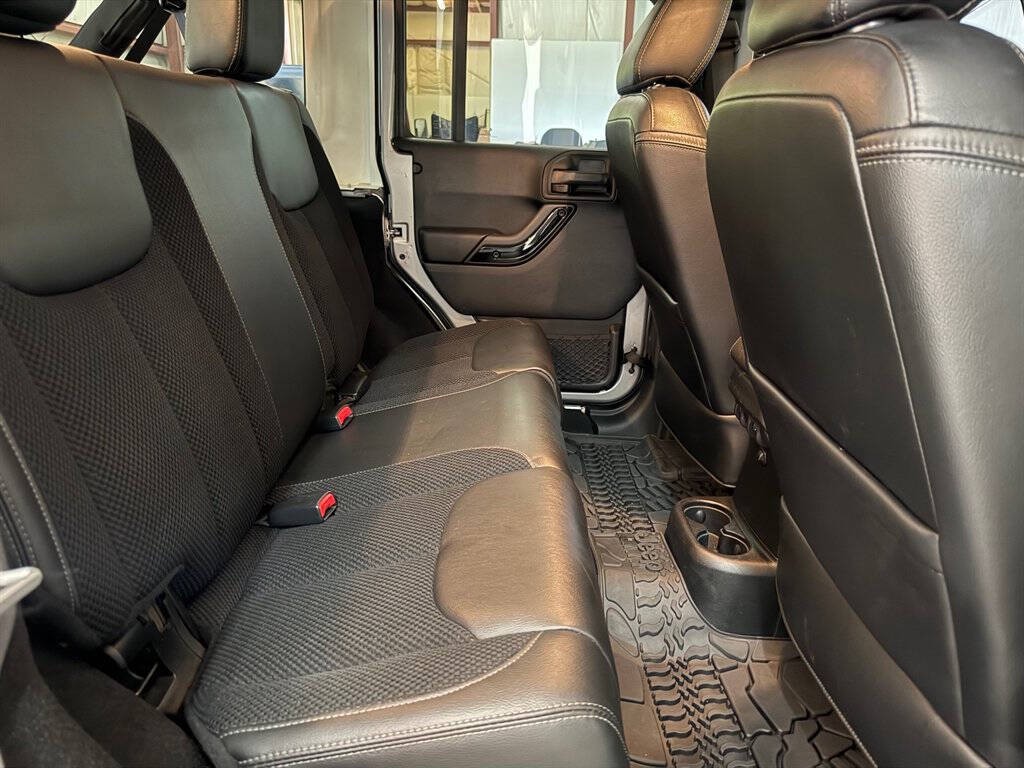 2017 Jeep Wrangler Unlimited Image 23
