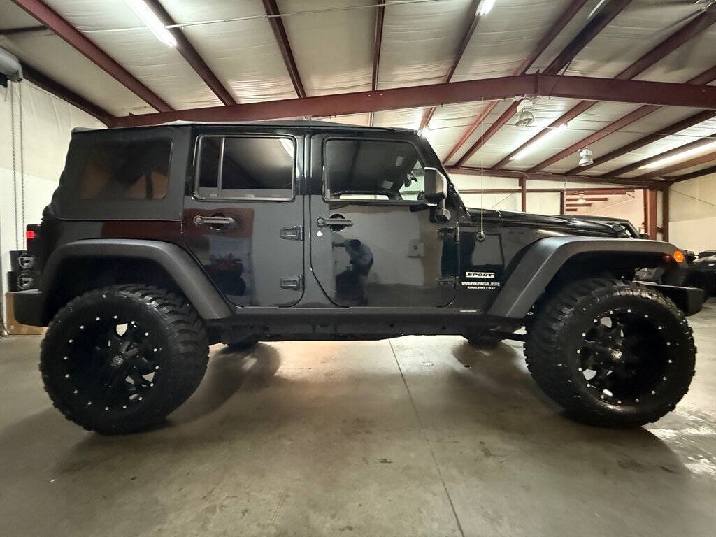 2014 Jeep Wrangler Unlimited Image 10