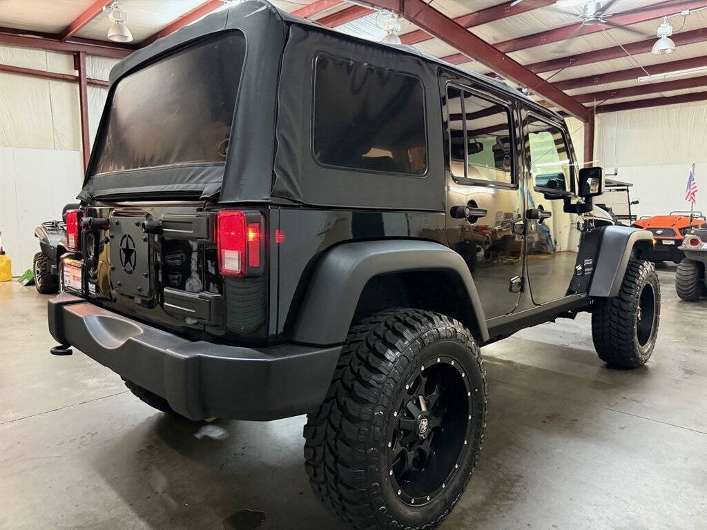 2014 Jeep Wrangler Unlimited Image 11