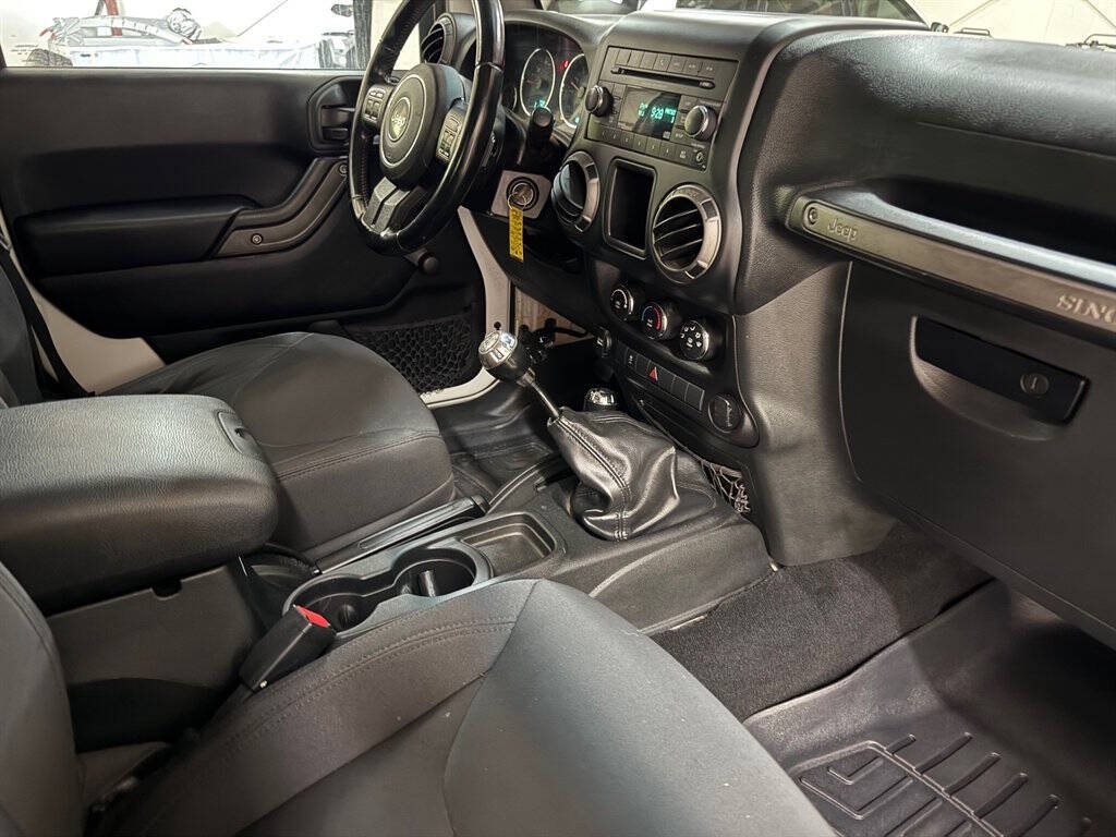 2018 Jeep Wrangler Image 15