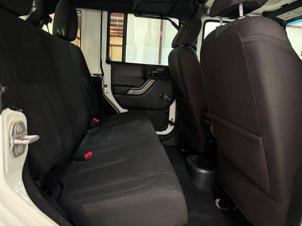 2018 Jeep Wrangler Image 18