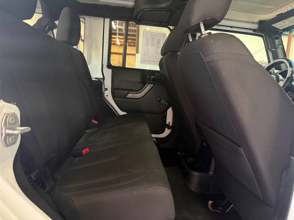 2018 Jeep Wrangler Image 16