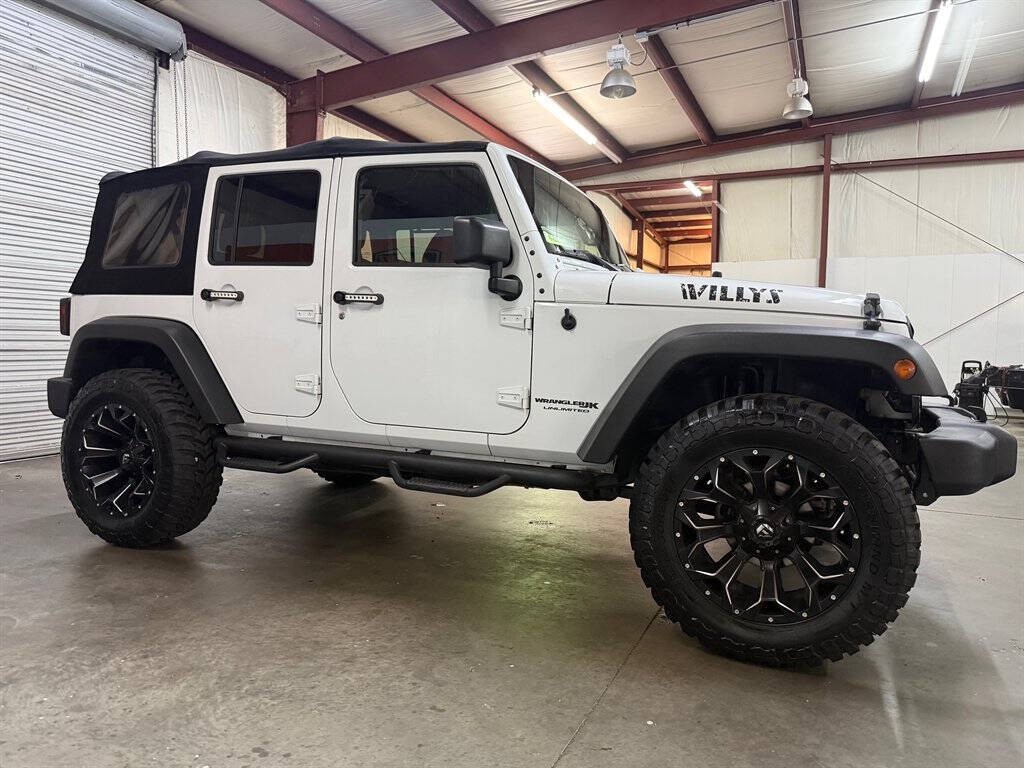 2018 Jeep Wrangler Image 12
