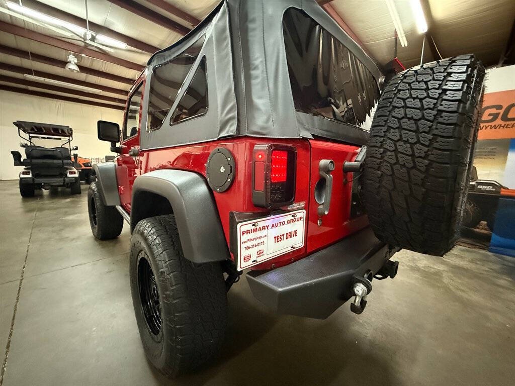 2011 Jeep Wrangler Image 4
