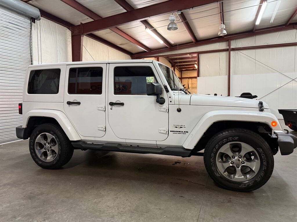 2016 Jeep Wrangler Unlimited Image 8