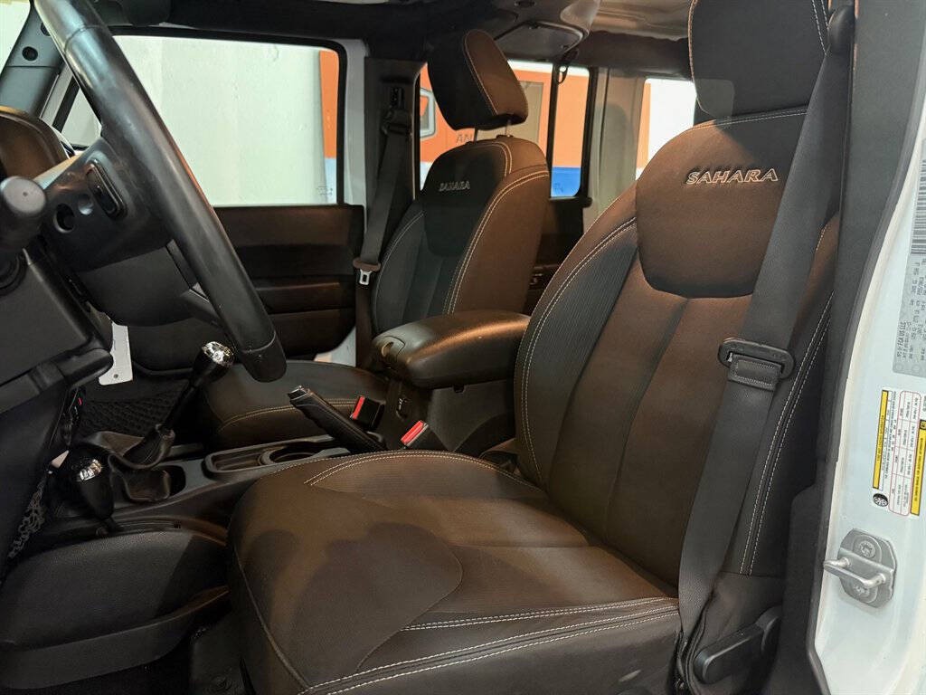 2016 Jeep Wrangler Unlimited Image 13