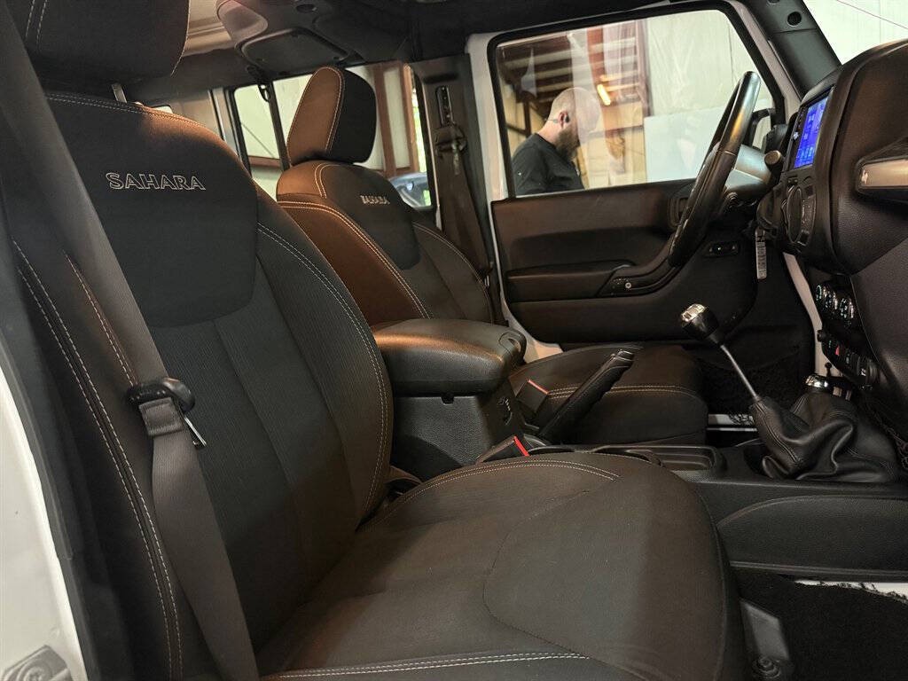2016 Jeep Wrangler Unlimited Image 17