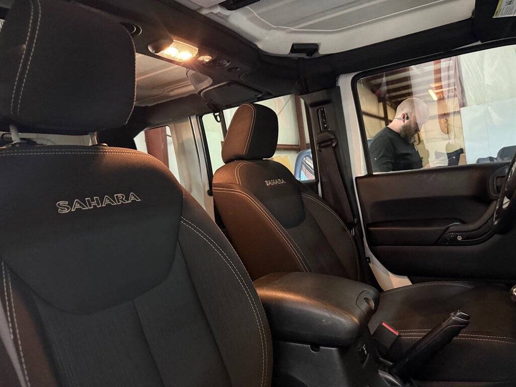 2016 Jeep Wrangler Unlimited Image 18