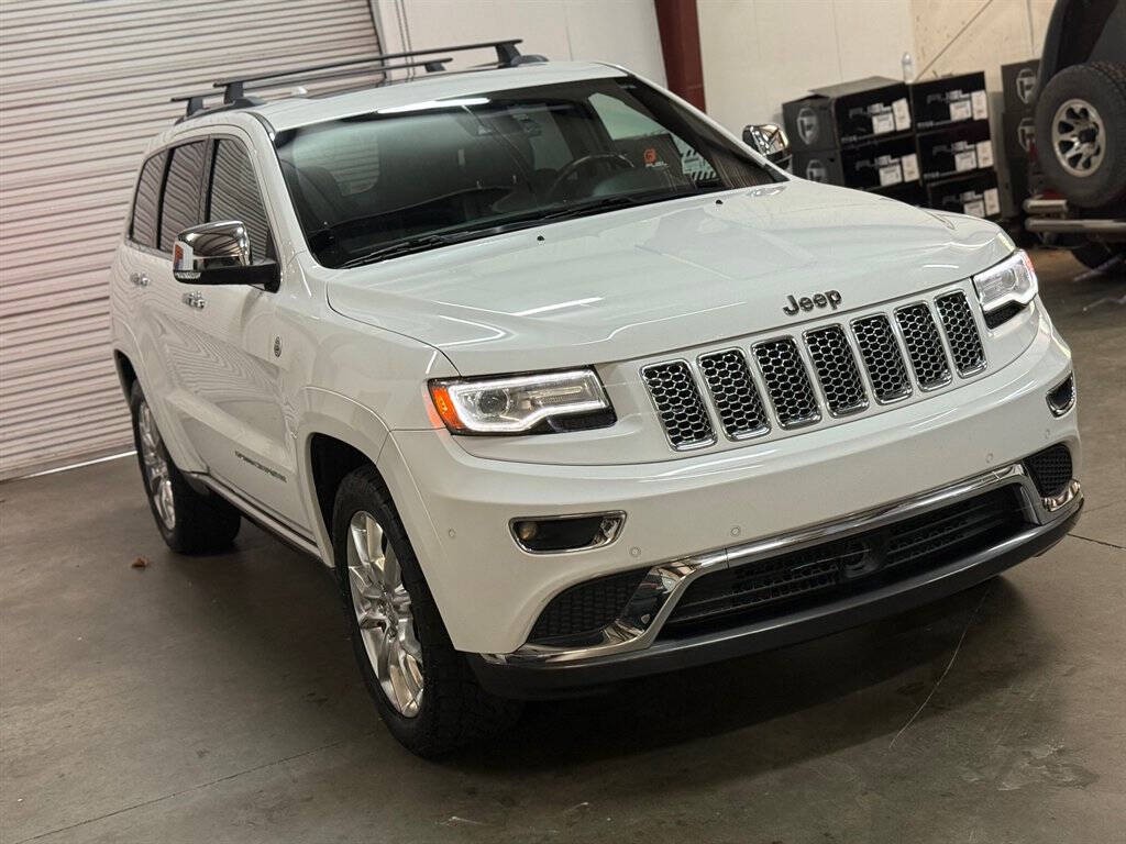 2014 Jeep Grand Cherokee Image 2
