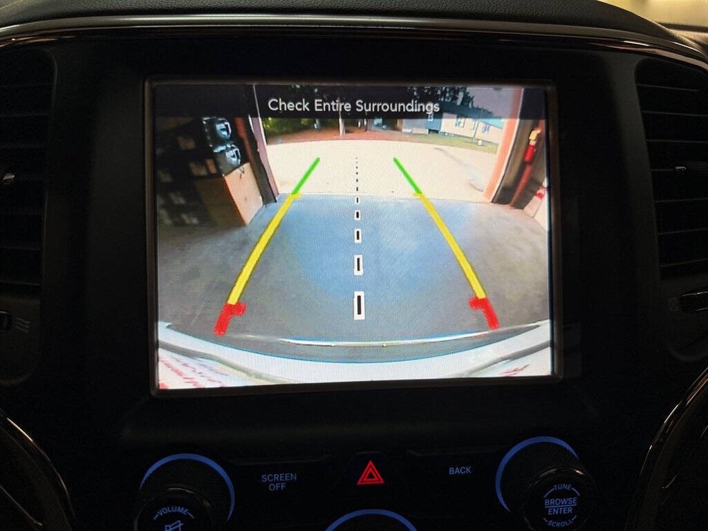 2014 Jeep Grand Cherokee Image 16