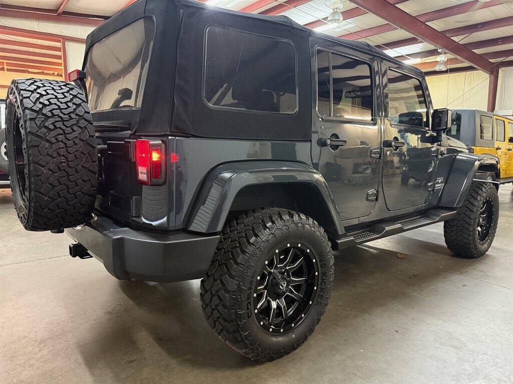 2017 Jeep Wrangler Unlimited Image 8