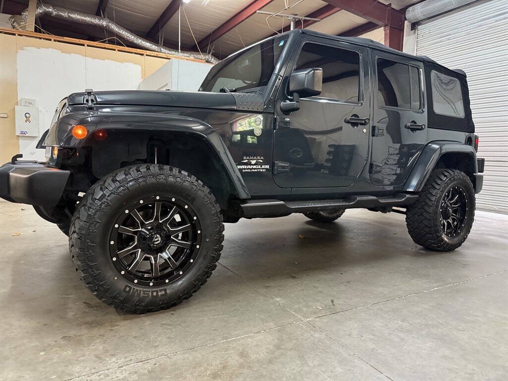2017 Jeep Wrangler Unlimited Image 12