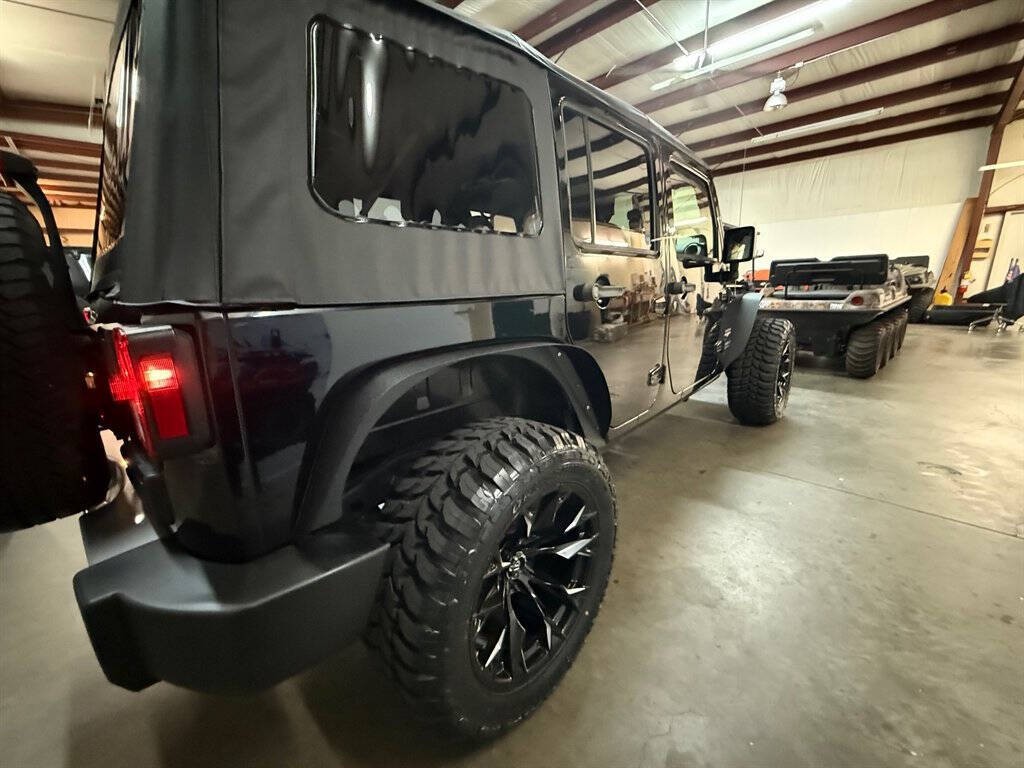 2015 Jeep Wrangler Unlimited Image 7