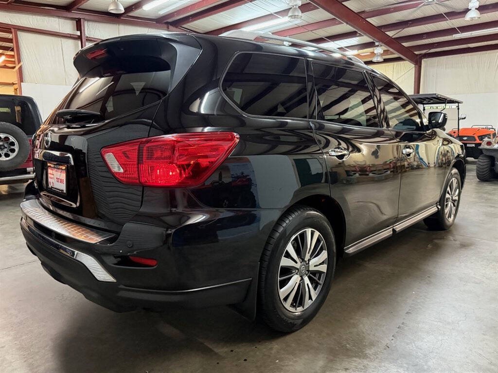 2020 Nissan Pathfinder Image 11